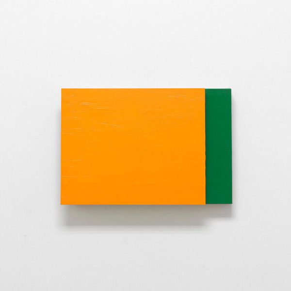 S/T, 2016. Óleo y acrílico sobre lino montado en tabla y dibón. 40 x 46 x 6,5 cm. Posiciones variables. Foto Marcos Morilla