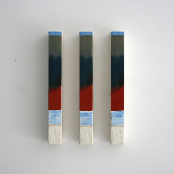 Plágaro. Cuadros Iguales, 2016. Técnica mixta sobre loneta montada en madera. Serie de 3 unidades.
43 x 5 x 7 cm unidad. Diferentes posiciones