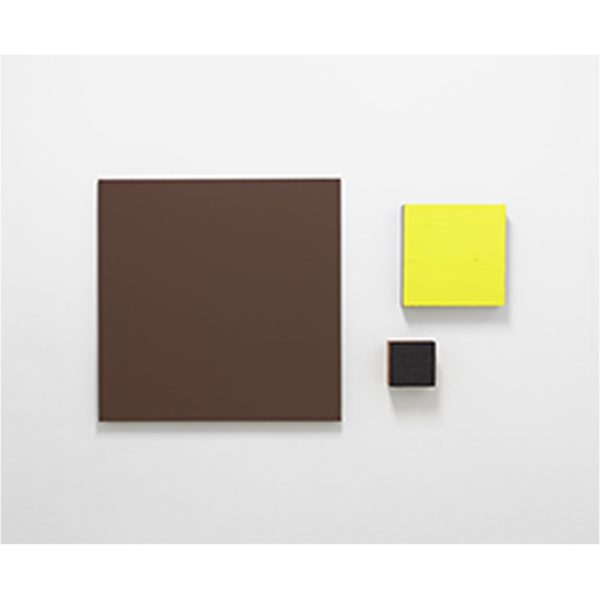 S/T, 2016. Óleo sobre lienzo 100 x 100 cm. Óleo sobre lienzo montado en madera 41 x 41 x 7,5 cm. Óleo sobre madera 19 x 18 x 10 cm.