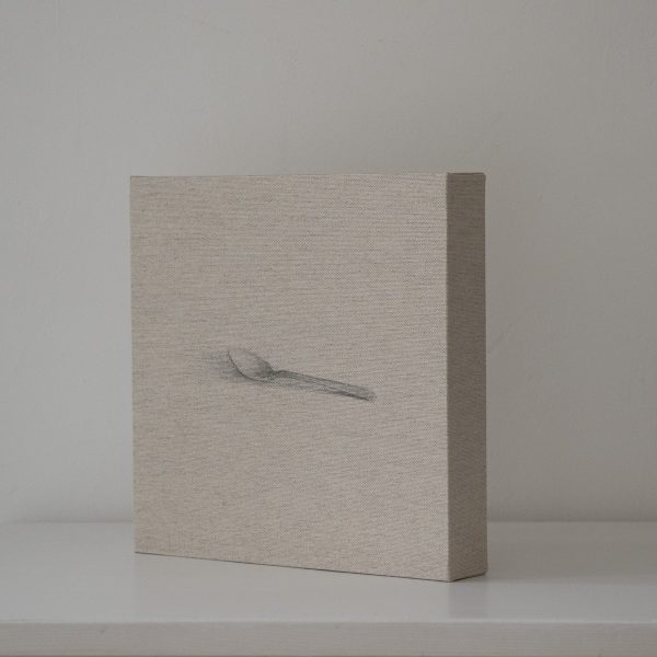 Jezabel Rodríguez. S/T, 2025. Grafito sobre lienzo pegado a tabla. 20 x 20 cm