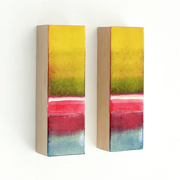 PLÁGARO. Identical Papers, 2022. Ref P009. Mixed media on paper on wood. Set of 2 Units. 22 x 19 x 5 cm. Unit 22 x 7 x 5 cm