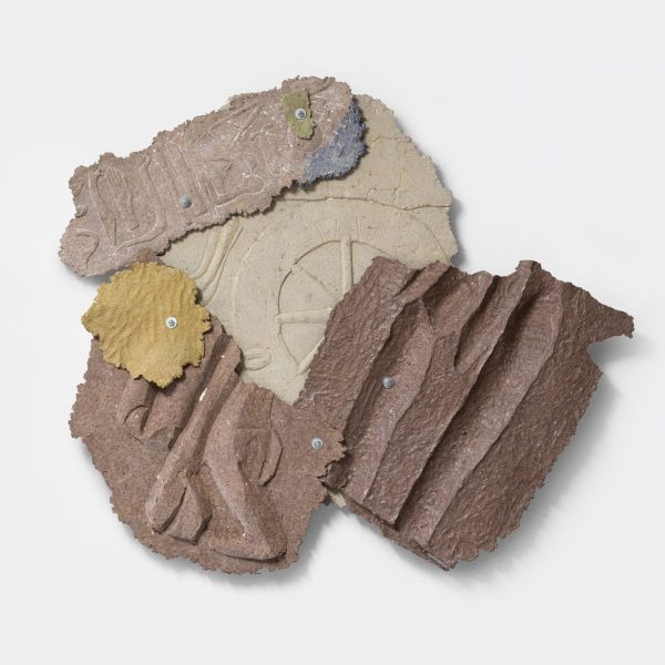 Mario Espliego. Relieve 2, 2021. Shredded paper and steel. 150 x 120 x 15 cm