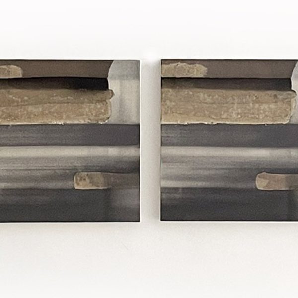 Plágaro Pinturas Iguales, 2023. Ref: 1419. Técnica mixta sobre loneta montada en MDF. Set de 4. Set 50 x 215 x 4,5 cm. Diferentes posiciones.