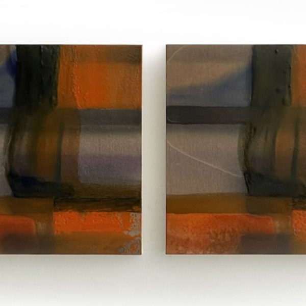 Plágaro. Pinturas Iguales, 2023. Ref. 1430. Técnica mixta sobre loneta montada en MDF. Set de 2 U. 50 x 105 x 4,5 cm. Diferentes posiciones.