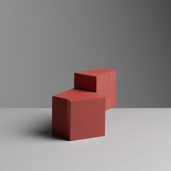 AMADOR. Maqueta escultura. Madera de pino pintada. 30 x 20 x 15 cm