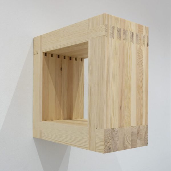 Paloma Gámez. S/T. De lo visible y lo no visible, 2021. Bastidor 42 x 42 x 42 cm